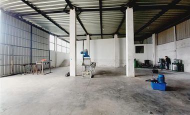 Carcelén, Galpón en  Renta, 300m2, 1 Ambiente.