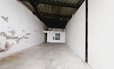 Carcelén, Galpón en  Renta, 300m2, 1 Ambiente.