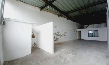 Carcelén, Galpón en  Renta, 300m2, 1 Ambiente.