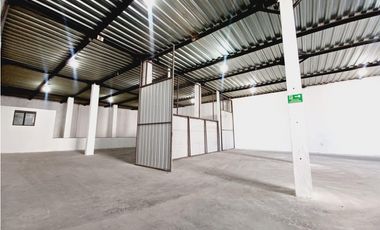 Carcelén, Galpón en Renta, 240m2, 2 Ambiente.