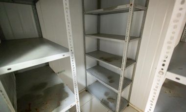 La Floresta, Casa Comercial en Venta, 125m2 4 Ambientes.