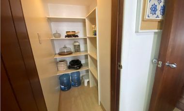 González Suárez, Departamento en Renta, 240m2, 2 Habitaciones