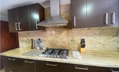 González Suárez, Departamento en Renta, 240m2, 2 Habitaciones