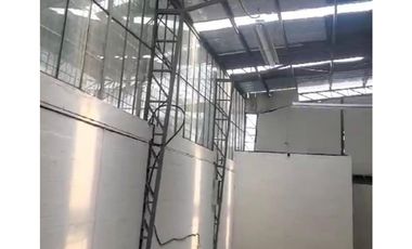 Carcelén, Galpón en  Renta, 165m2, 1 Ambiente, 1 Baño.