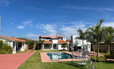 Villa en renta en Los Amates (San José de los Amates), Tonatico, México