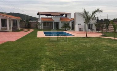 Villa en renta en Los Amates (San José de los Amates), Tonatico, México