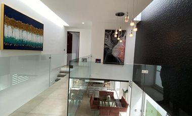 LA PERLA MODELO GRANATE