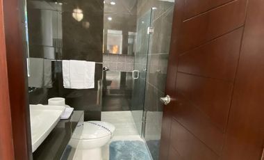 LA PERLA MODELO GRANATE