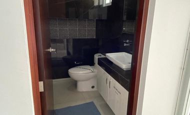 LA PERLA MODELO GRANATE