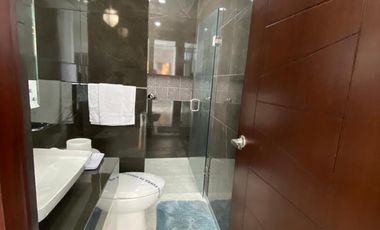 LA PERLA MODELO GRANATE