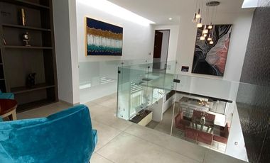 LA PERLA MODELO GRANATE