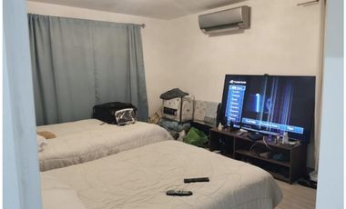 Venta de casa en Miraflores GTA