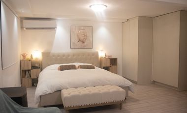 Venta de casa en Miraflores GTA