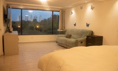 Venta de casa en Miraflores GTA