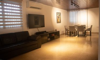 Venta de casa en Miraflores GTA