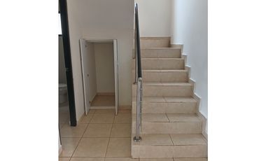 VENTA DE CASA 3H 2B LAS ARBOLEDAS LOS ROBLES CHORRERA (IM)