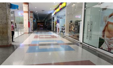 Local en Venta centro comercial Ocean Mall Ubicación Estratégica 036