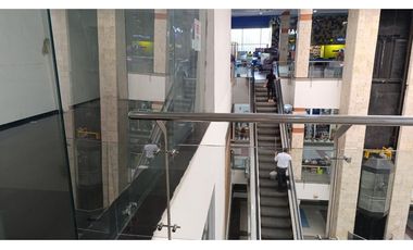 Local en Venta centro comercial Ocean Mall Ubicación Estratégica 036
