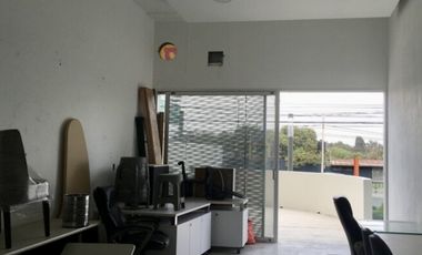 Venta de Buen Local comercial en Santa Fe / Carretera