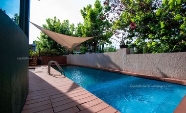 Casa de Lujo en Venta con alberca en Las Cumbres Virreyes Residencial Zapopan