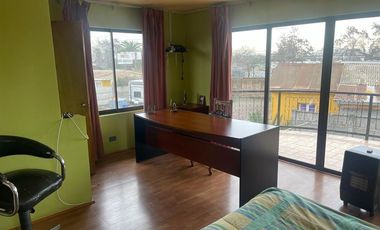 Parcela en Venta en Avenida Eyzaguirre con Santa Rosa