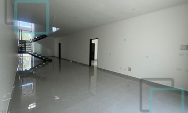 CASA EN VENTA FRACCIONAMIENTO AYSSO ZONA CARRETERA NACIONAL SANTIAGO