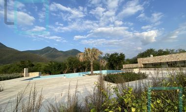 CASA EN VENTA FRACCIONAMIENTO AYSSO ZONA CARRETERA NACIONAL SANTIAGO