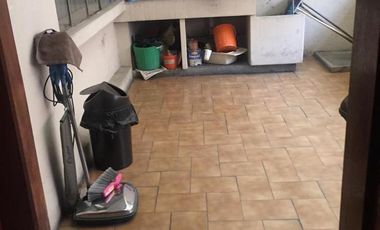 HERMOSA CASA RENTERA EN VENTA, SECTOR CHOLA CUENCANA