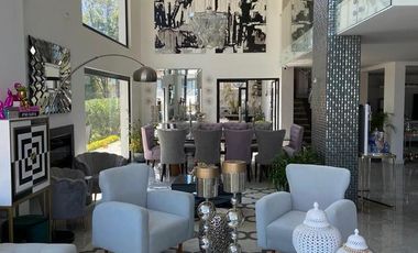 HERMOSA CASA EN VENTA, SECTOR CHALLUABAMBA