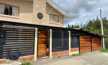 HERMOSA CASA EN VENTA, SECTOR RICAURTE