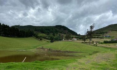 HERMOSO TERRENO EN VENTA, SECTOR ZHUCAY