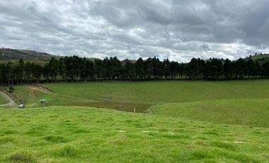 HERMOSO TERRENO EN VENTA, SECTOR ZHUCAY