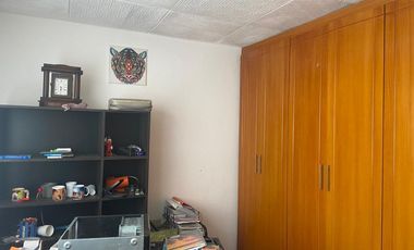 CASA ESQUINERA FULL AMOBLADA, CON LINDA VISTA A LA CIUDAD