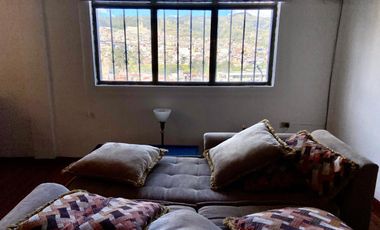 CASA EN VENTA, CON VISTA A LA CIUDAD.SECTOR LA PLAYA