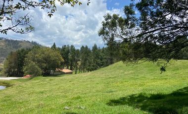 HERMOSO TERRENO EN VENTA, SECTOR TARQUI