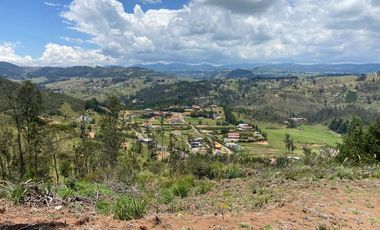 HERMOSO TERRENO EN VENTA, SECTOR TARQUI