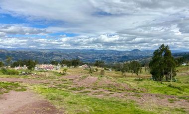 HERMOSA QUINTA EN VENTA, SECTOR PAMPA CRESPO