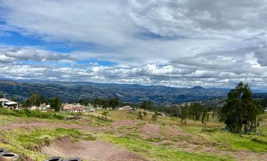 HERMOSA QUINTA EN VENTA, SECTOR PAMPA CRESPO