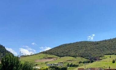 TERRENO EN VENTA, CONJUNTO PRIVADO. A 15 MINUTOS DE CUENCA