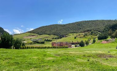 TERRENO EN VENTA, CONJUNTO EXCLUSIVO- ZHUCAY TARQUI