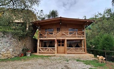 HERMOSA FINCA EN VENTA, SECTOR SANTA ANA