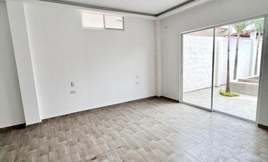 HERMOSA CASA CON PISCINA EN VENTA, PLAYAS-VIA A DATA