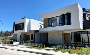 HERMOSOS TERRENOS EN VENTA, SECTOR CAPULISPAMBA