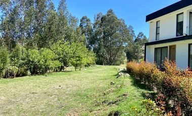 HERMOSOS TERRENOS EN VENTA, SECTOR CAPULISPAMBA