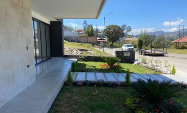 HERMOSOS TERRENOS EN VENTA, SECTOR CAPULISPAMBA