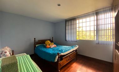 HERMOSA CASA EN VENTA, SECTOR RICAURTE