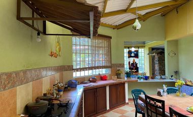 HERMOSA CASA EN VENTA, SECTOR RICAURTE