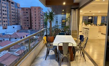 HERMOSO PENTHOUSE EN VENTA, SECTOR ORDOÑEZ LASSO