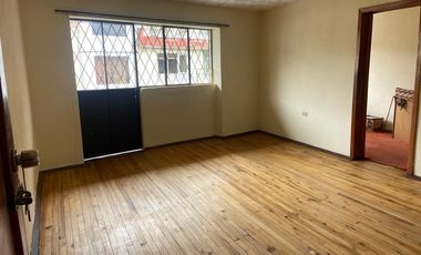 HERMOSA CASA COMERCIAL EN VENTA, SECTOR CENTRO HISTORICO