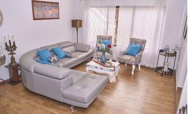 HERMOSA CASA EN VENTA EN, 12 DE OCTUBRE